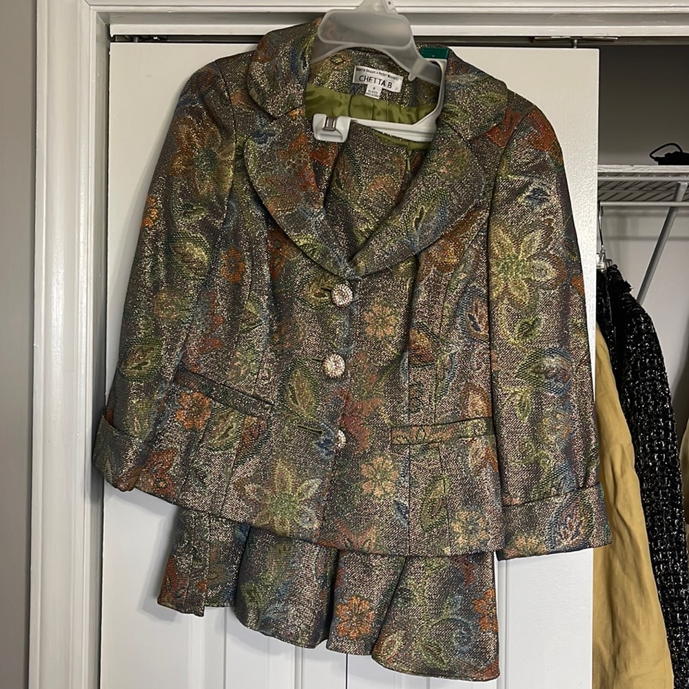 Womens Buisness Suit